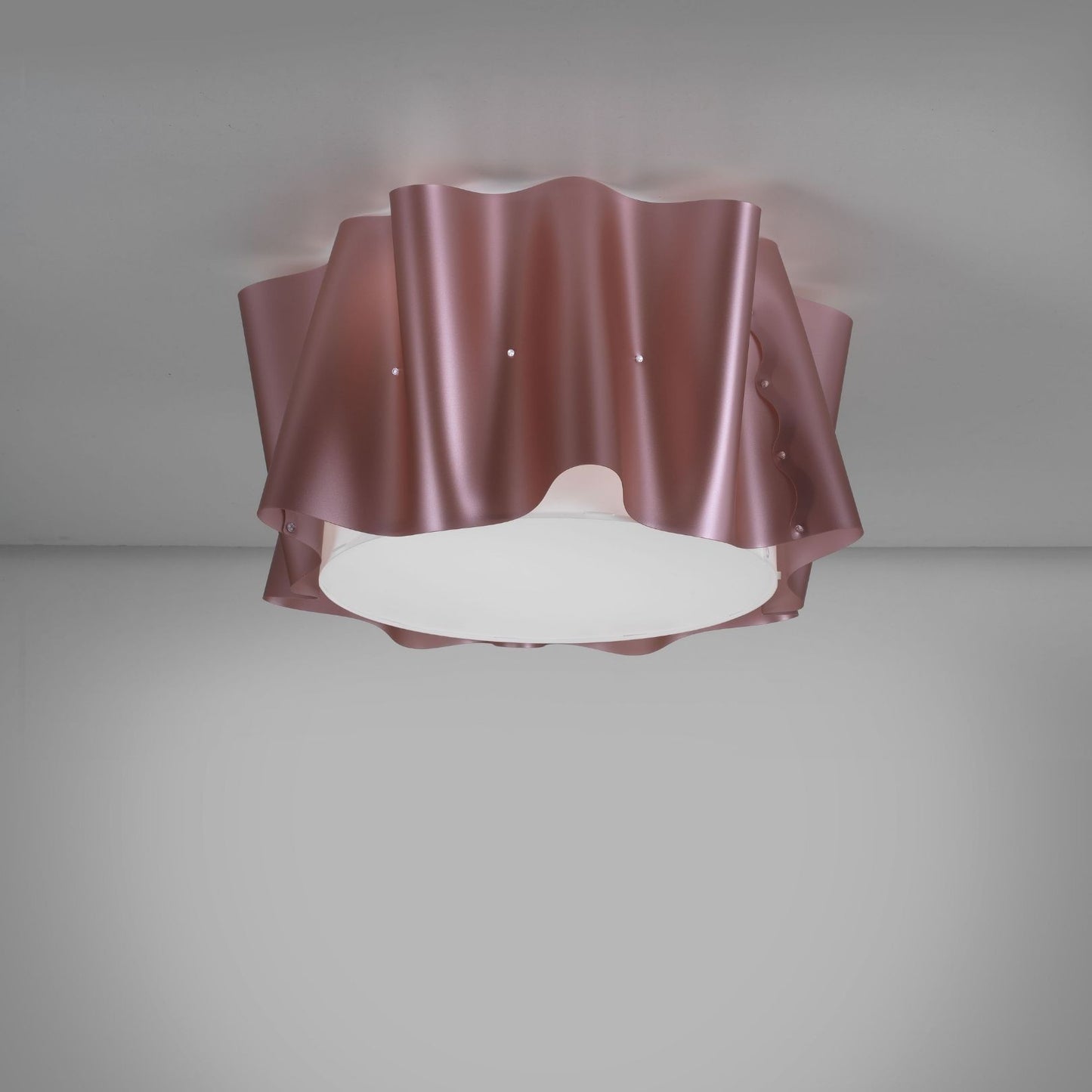 Plafonnier 3 Lumières En Métal Rose Cm. 60 x 32h